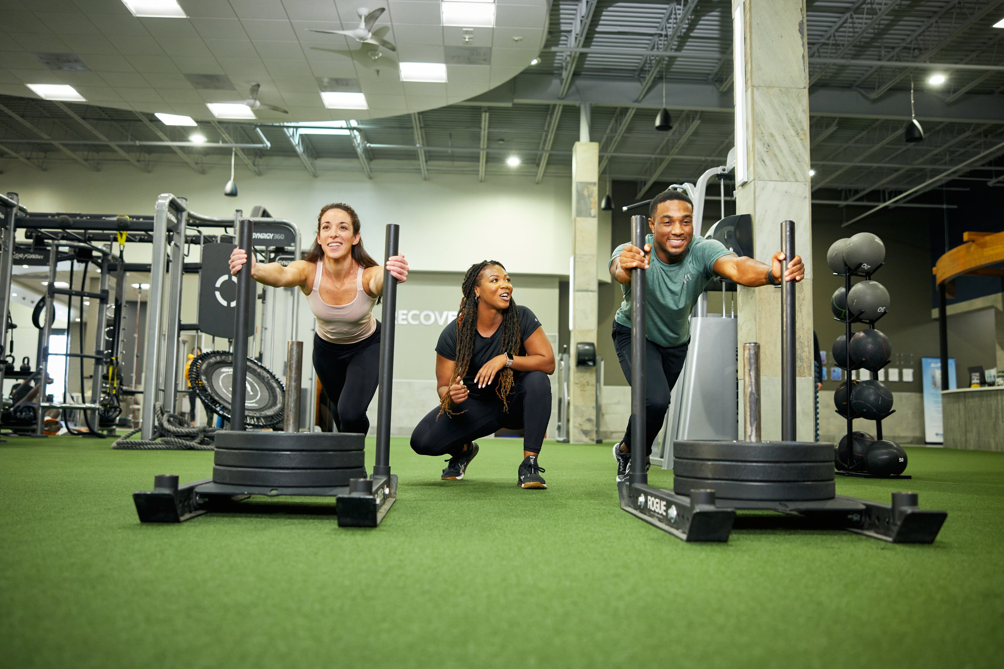 Indoor vs. Outdoor Workouts: Expert Advice for Maryland Residents