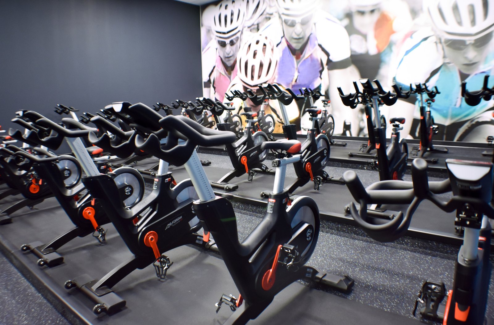 Hagerstown Valley Mall gym facility