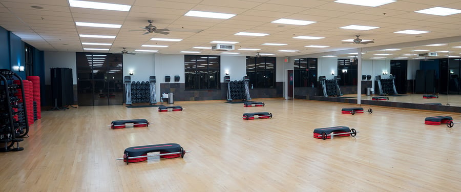 25OL-CS-GroupFitness-1440x600