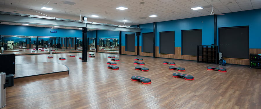 25OL-NN-GroupFitness-1440x600