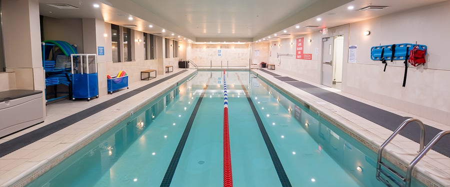 25OL-NN-Pool-1440x600
