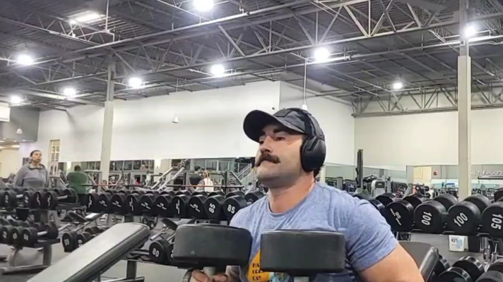 Mario in gym