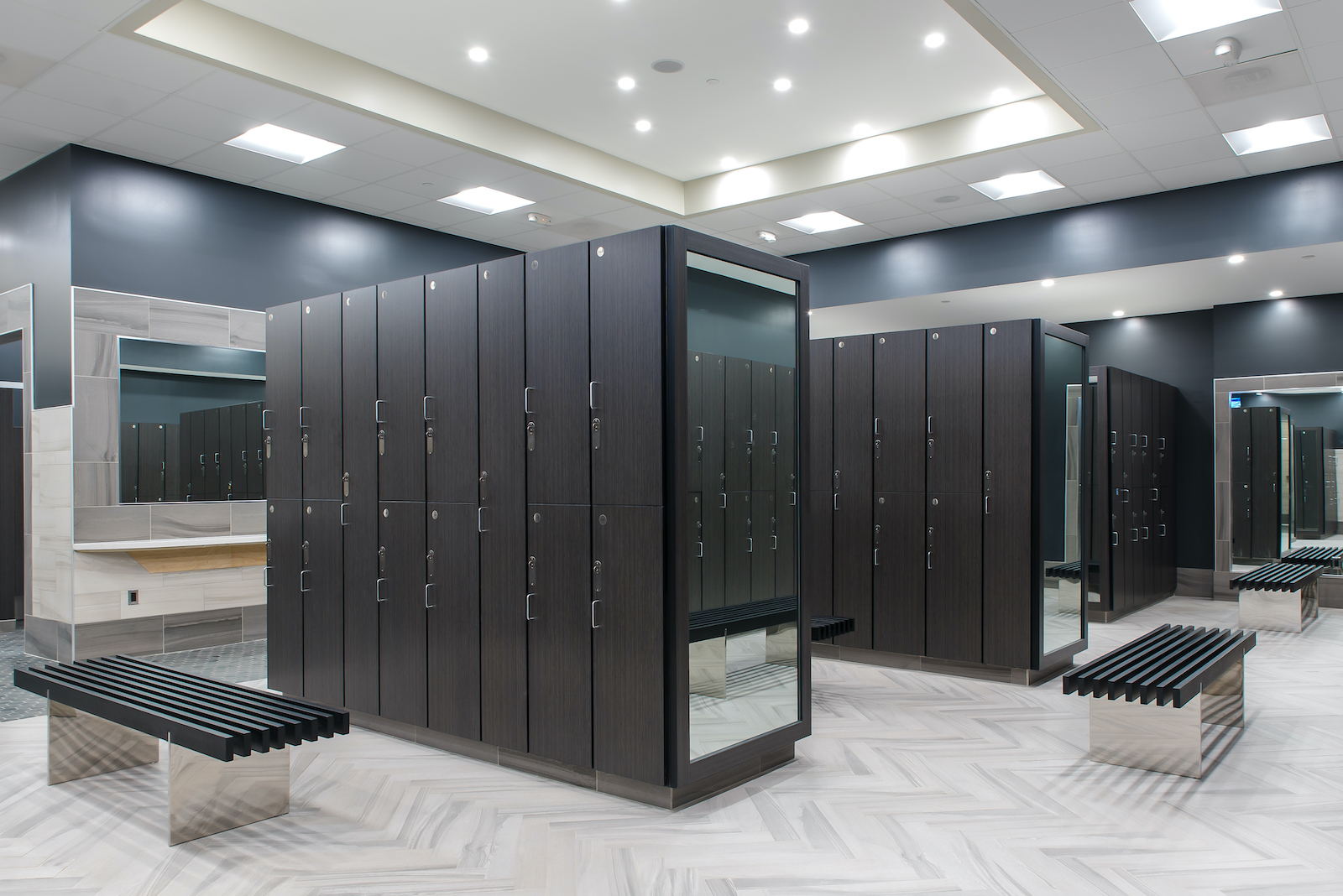 Spa-style locker rooms at Onelife Fitness