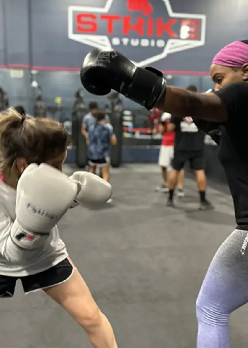 strike-studio-kids-boxing-class